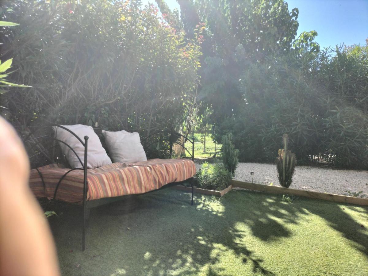 Maison Dans Une Residence De Vacances Gallargues-le-Montueux Εξωτερικό φωτογραφία