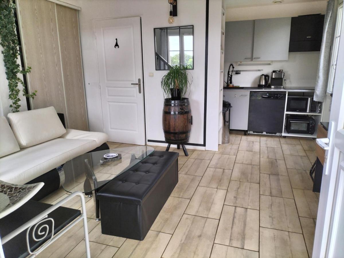 Maison Dans Une Residence De Vacances Gallargues-le-Montueux Εξωτερικό φωτογραφία